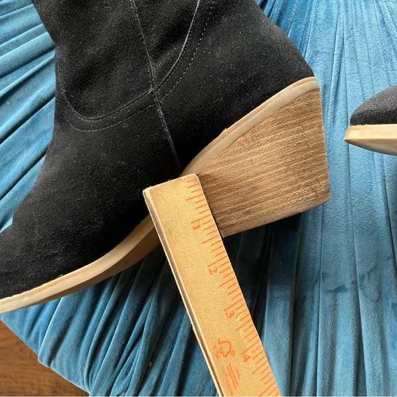 BDG black suede boots block heel round toe pull on slouchy or knee length Sz 10 - Picture 9 of 16